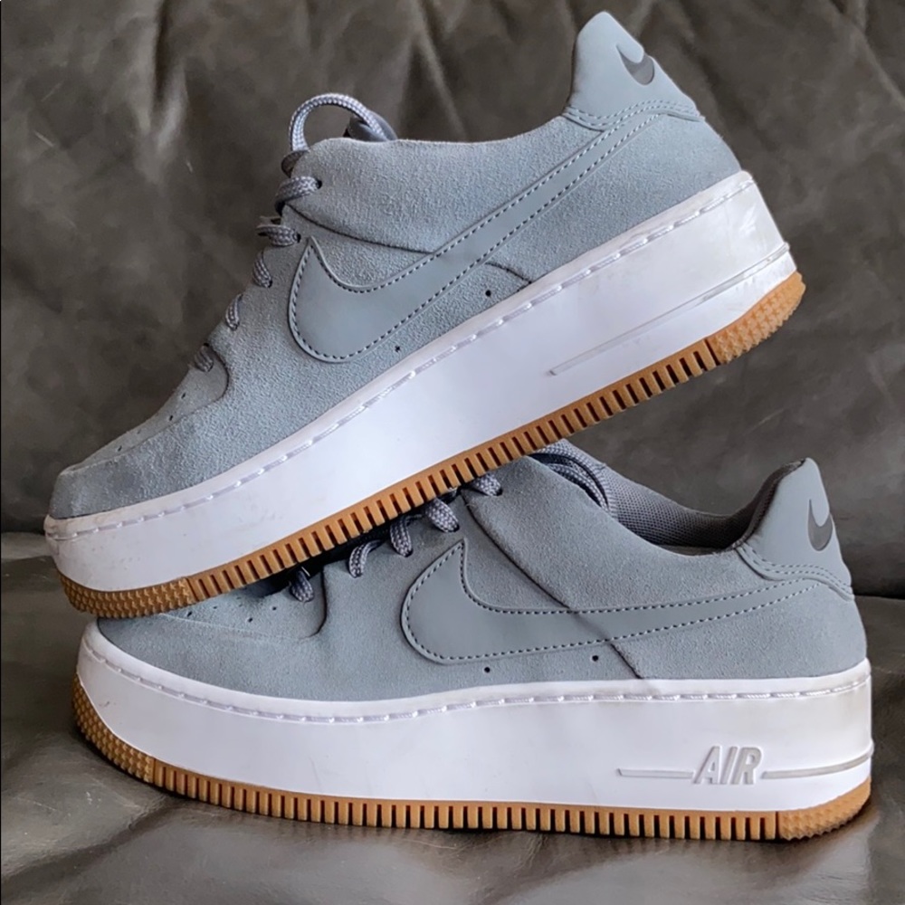 Nike Women’s Air Force 1 Sage Low Cool Grey